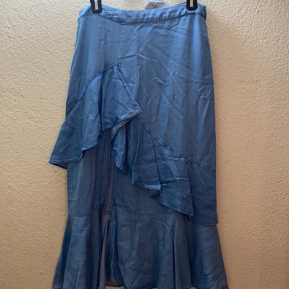 Blue long sleeve skirt with slit and ruffles